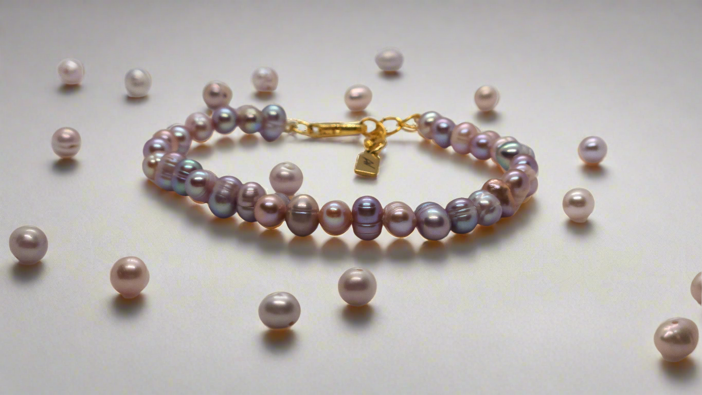 Lavender Pearl Bracelet - gold lobster clasp extended