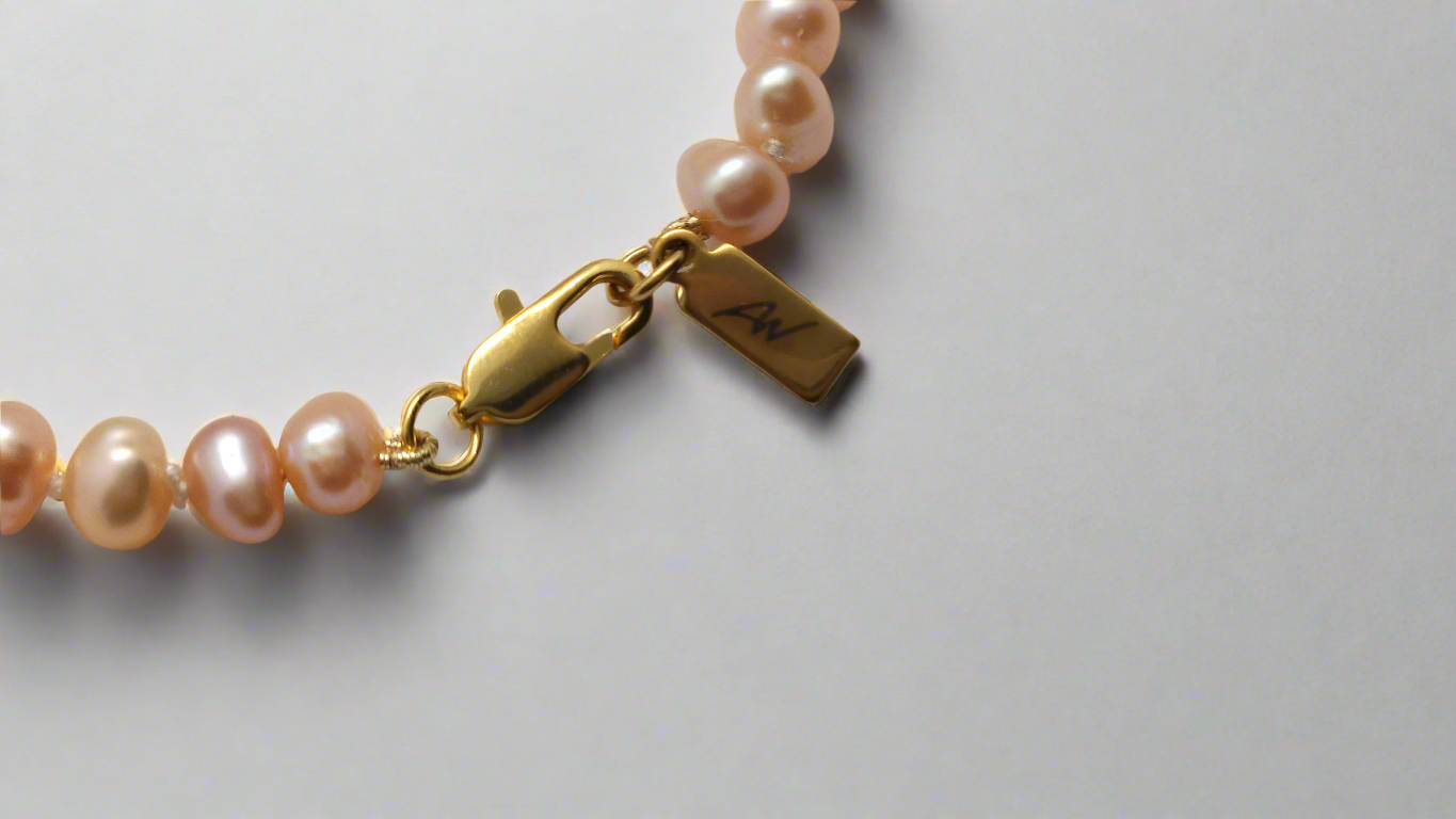 Peach Pearl Bracelet - gold lobster clasp