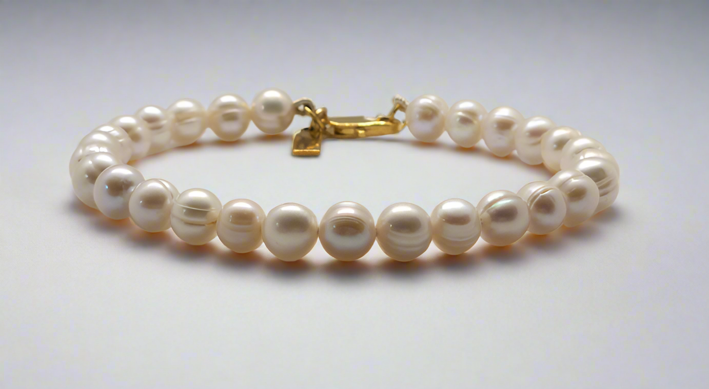 White Pearl Bracelet - gold lobster clasp