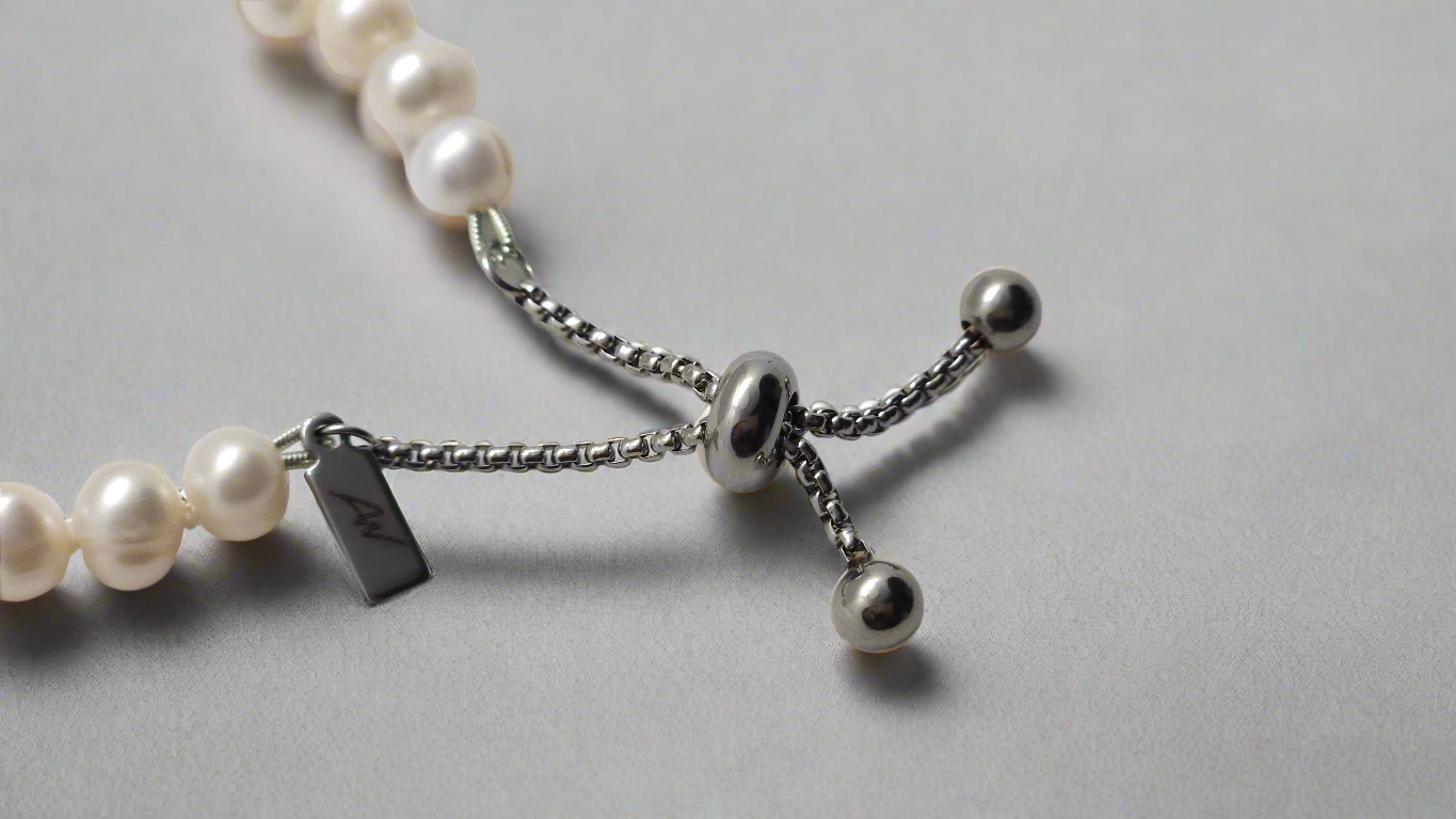 White Pearl Bracelet - sliding clasp