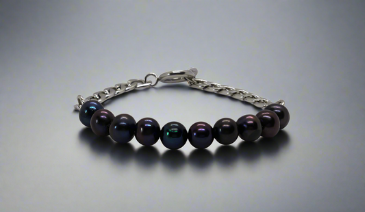 Limited Edition Black Pearl & Curb Chain Bracelet