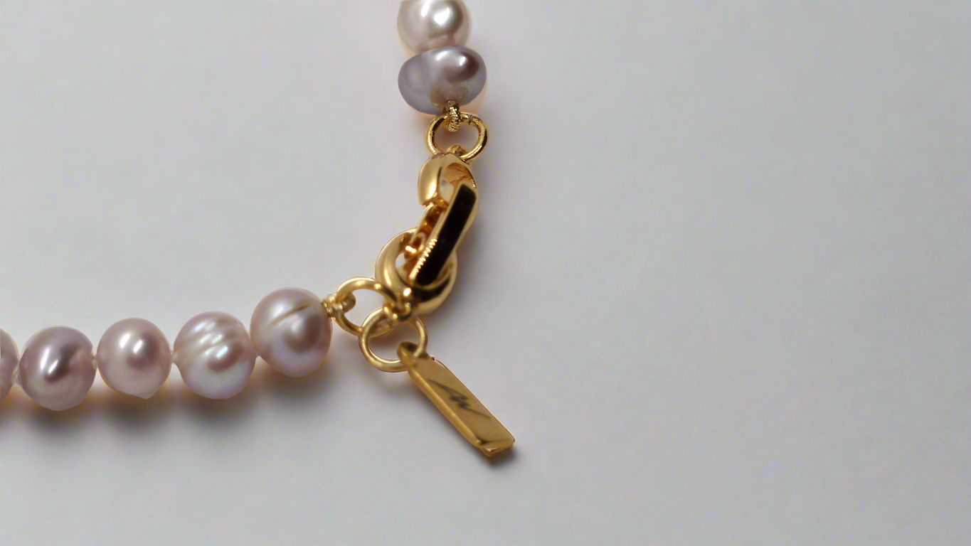 Lavender Pearl Bracelet - gold fold-over clasp